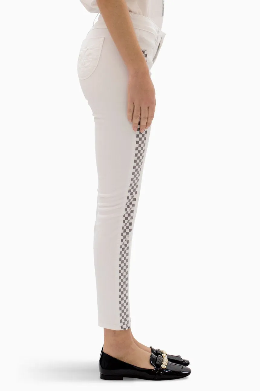 Hannah In White Dove