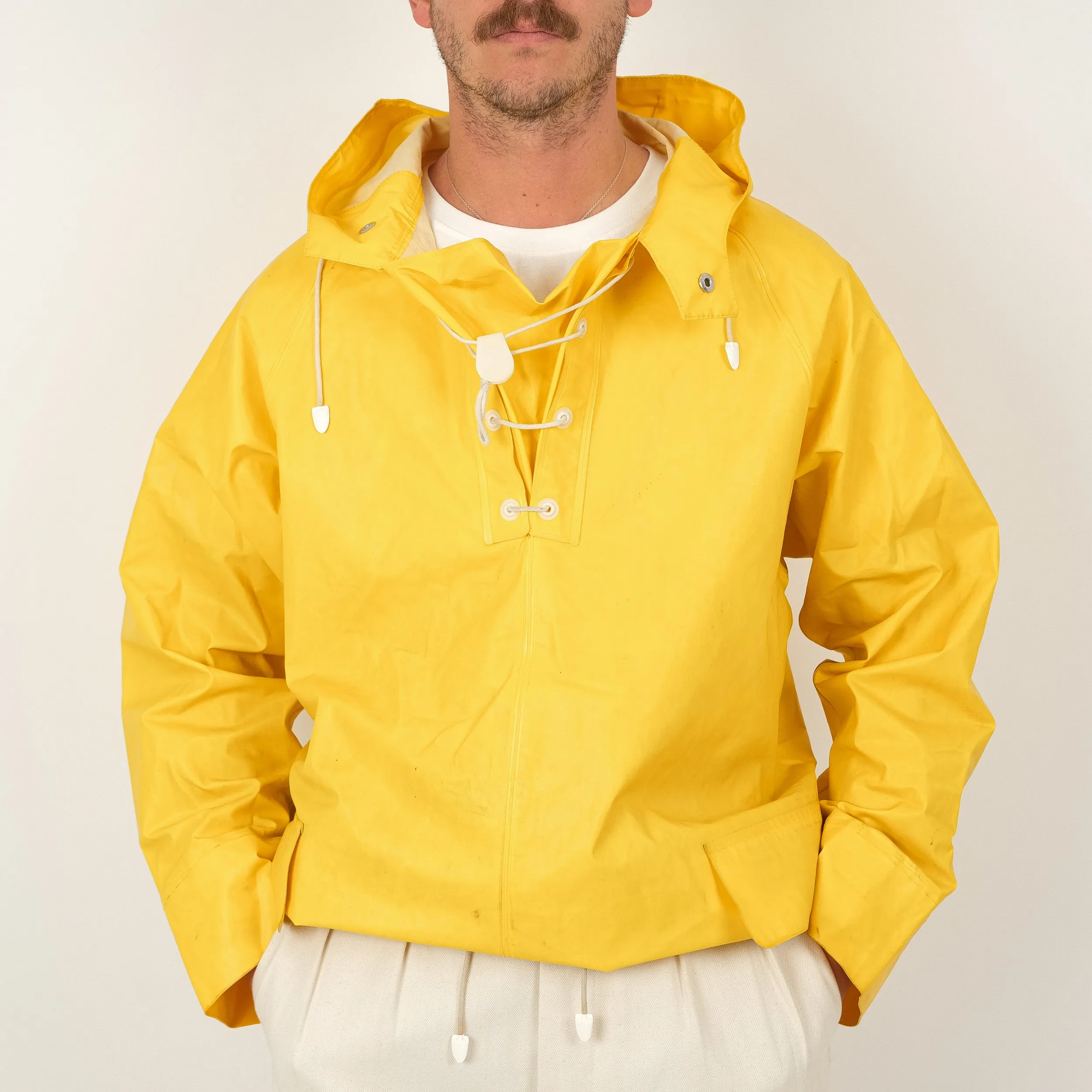 HH YELLOW RUBBER RAINCOAT
