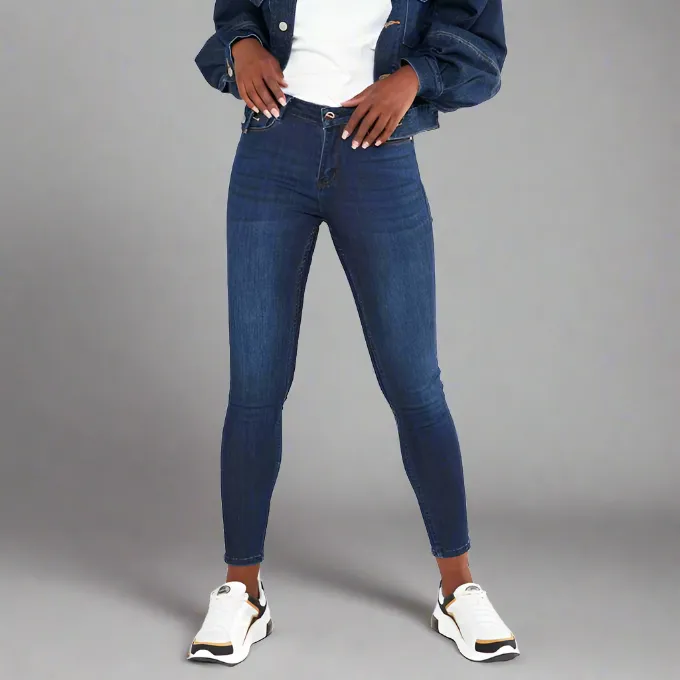 Logan Skinny Jean