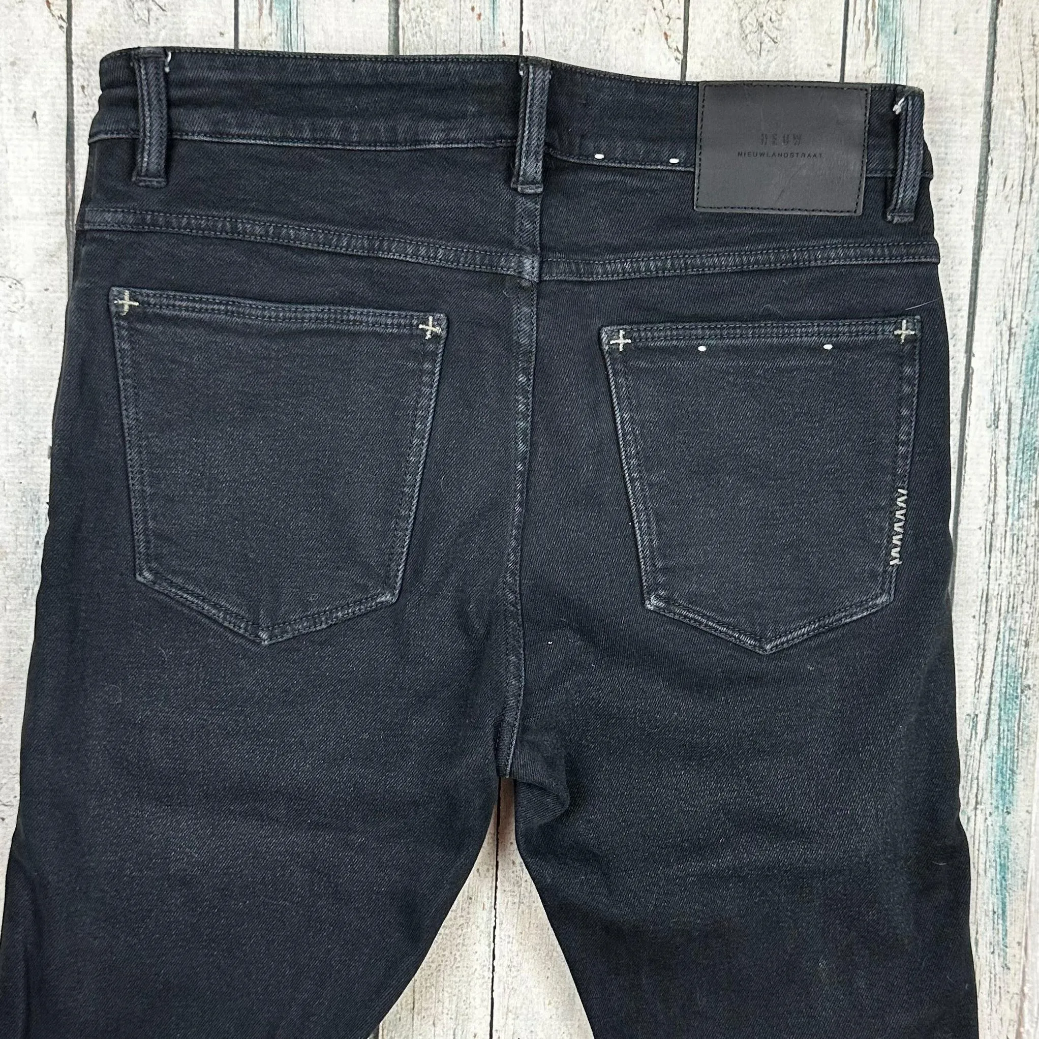 NEUW Mens 'IGGY Skinny' Black Wash Jeans - Size 32/32