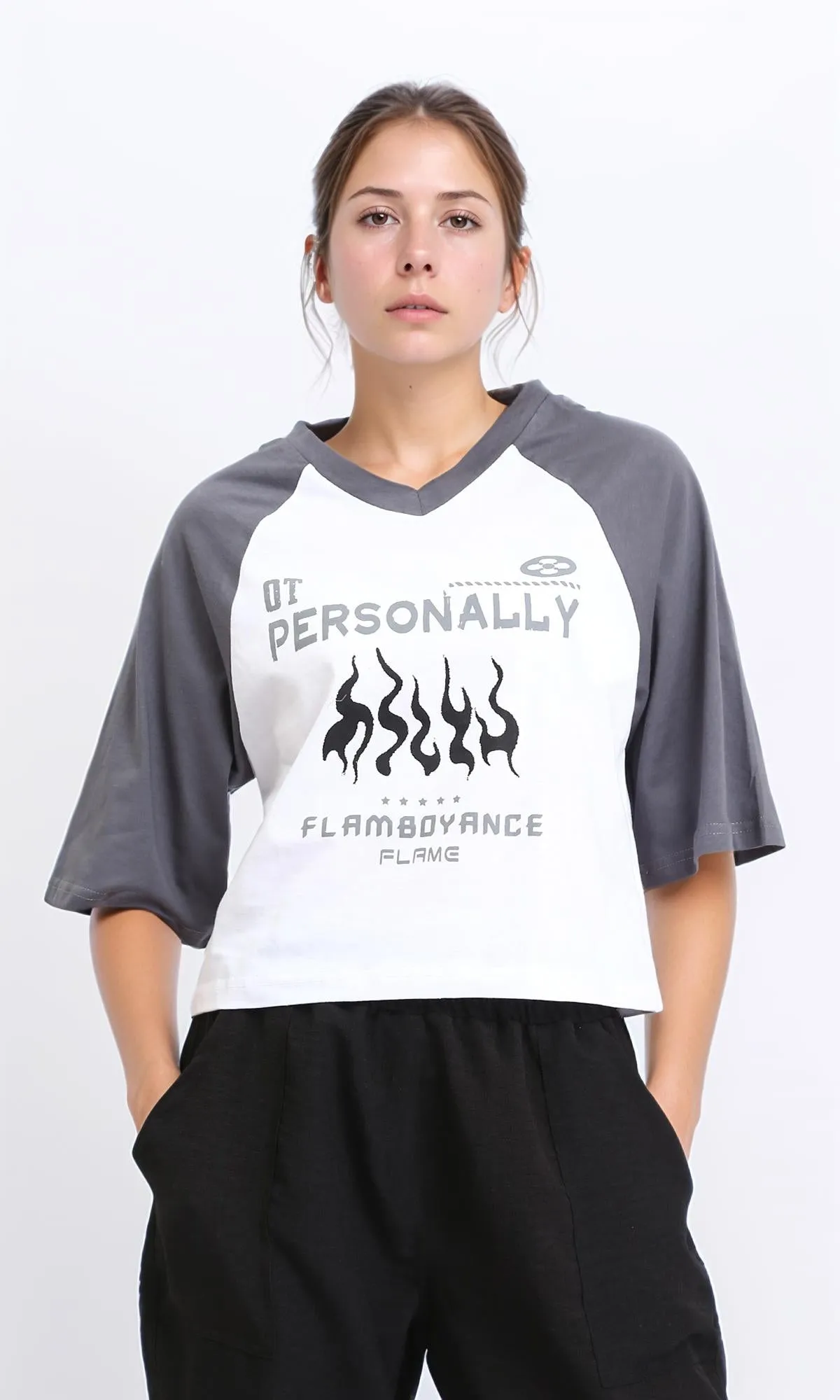 R208522 - Bi-Tone V-Neck Relaxed Tee - Medium Grey & White
