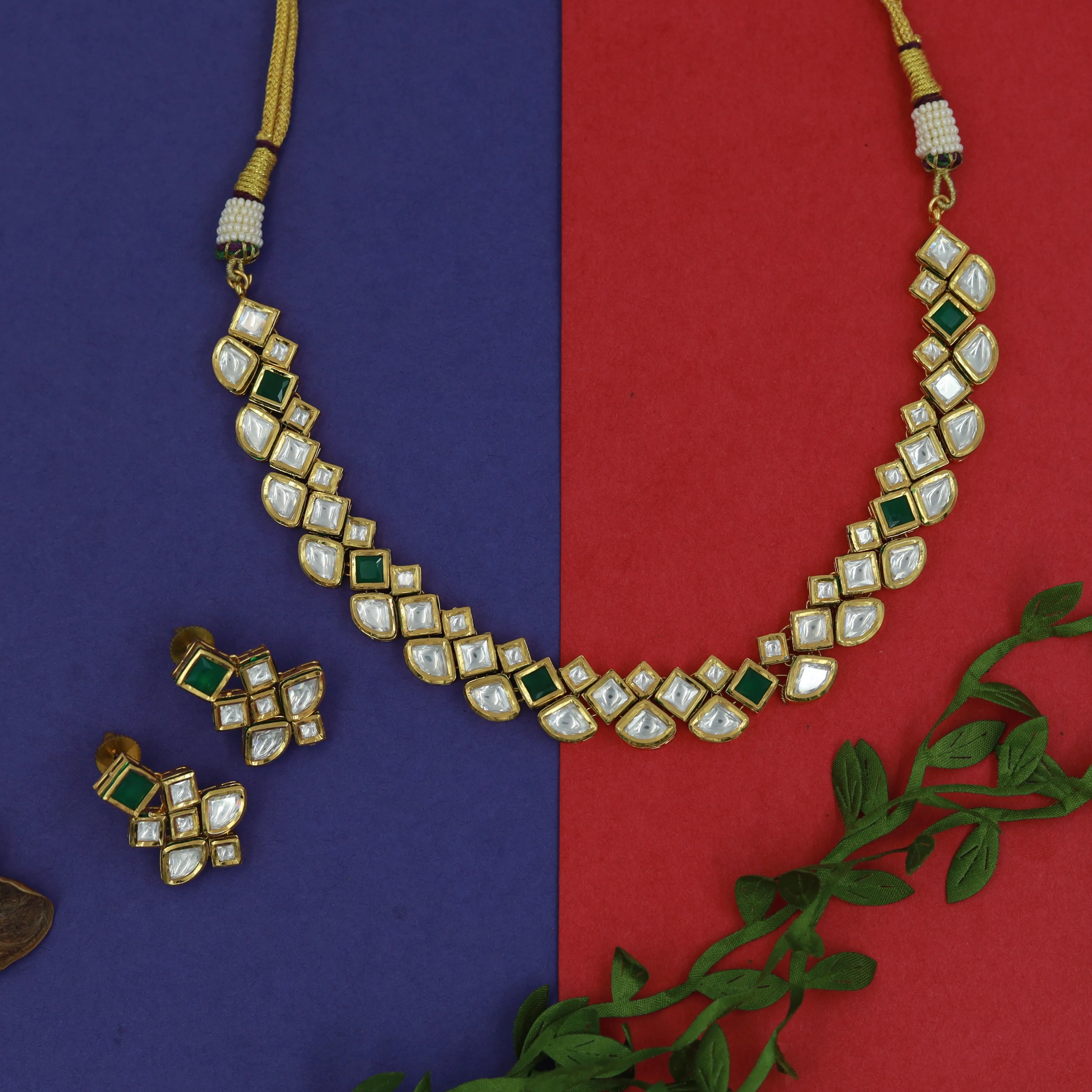 Round Neck Kundan Necklace Set 3709-28