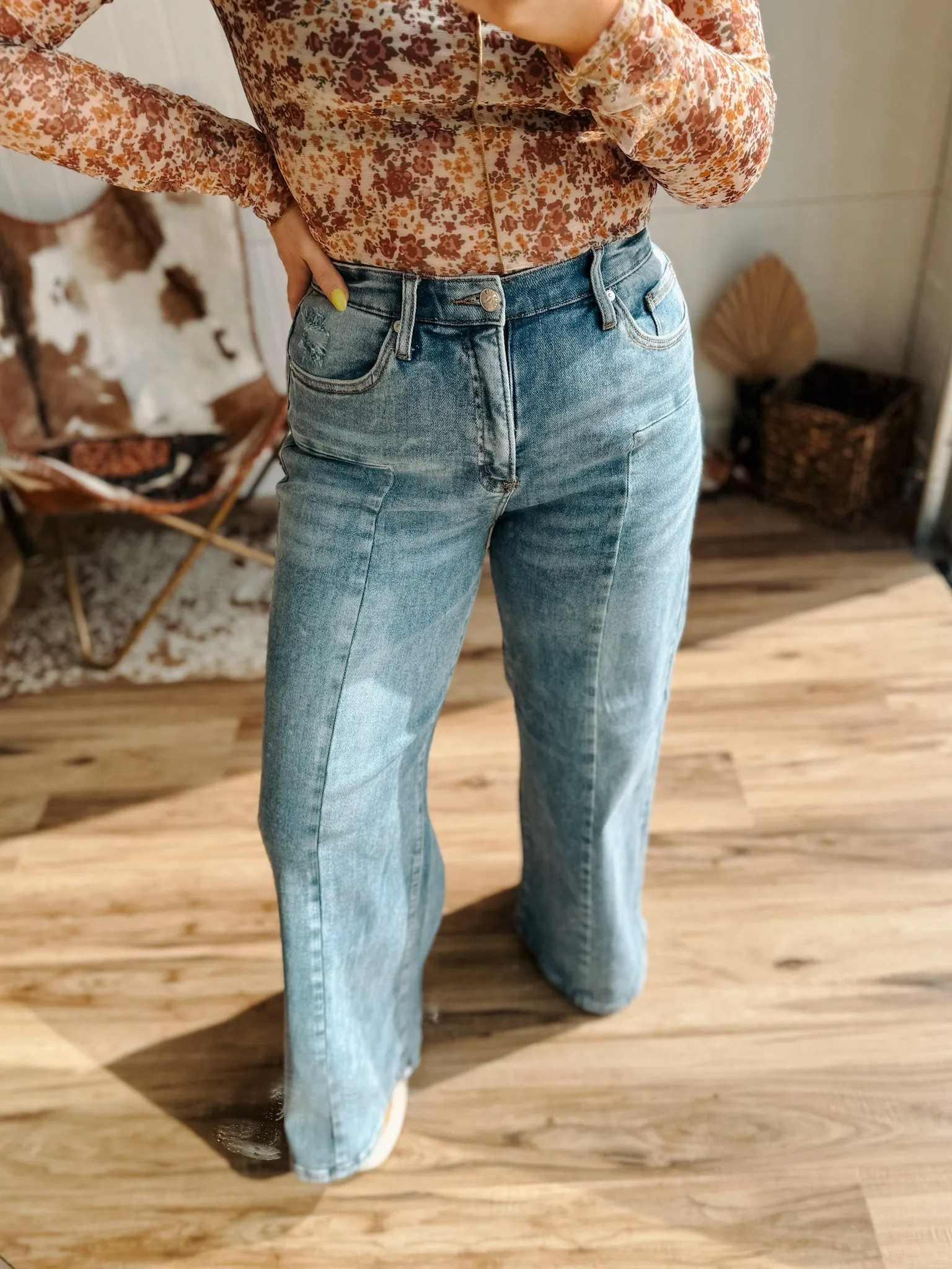 Southern Blend Wide Leg Jeans