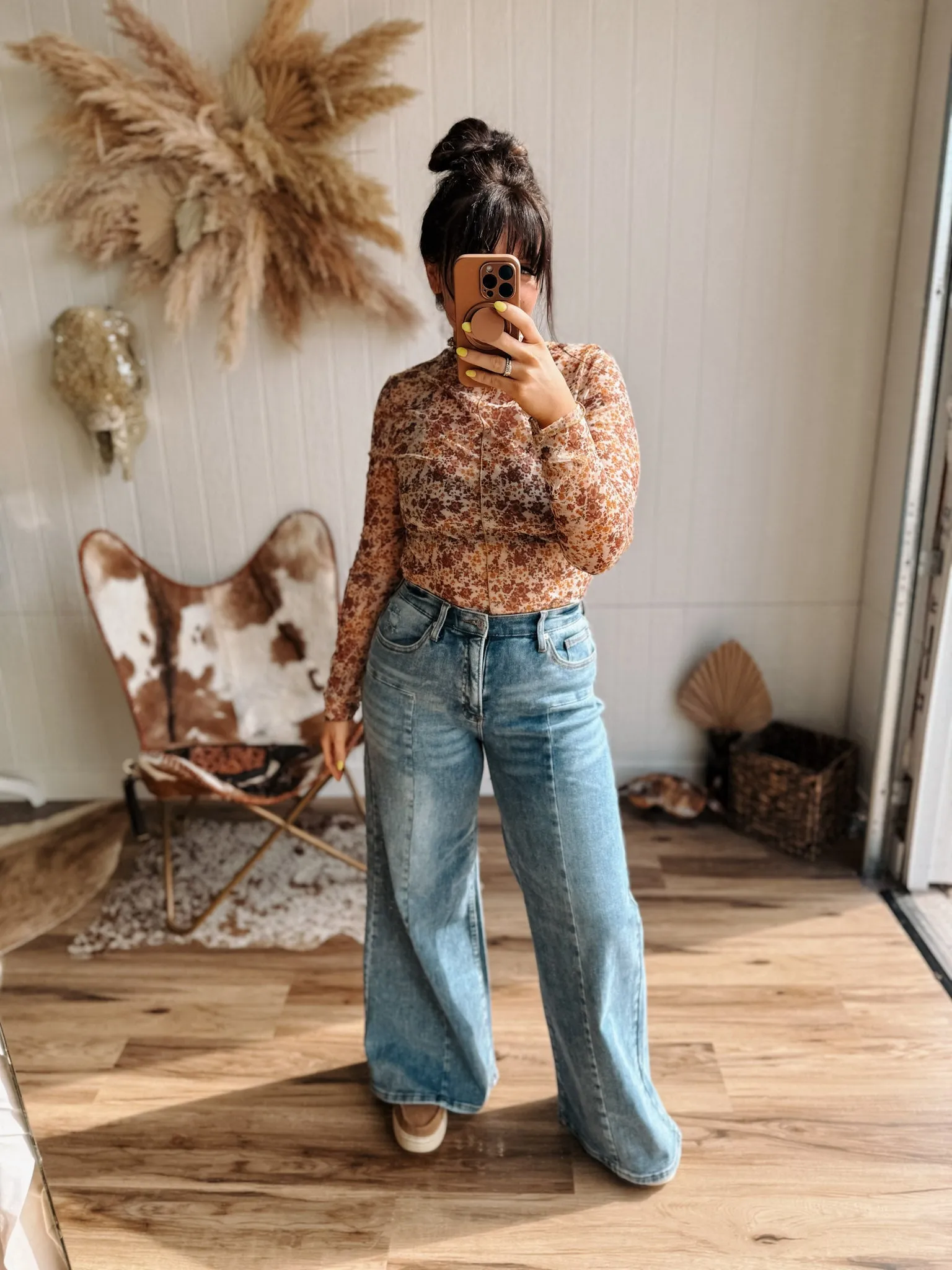 Southern Blend Wide Leg Jeans